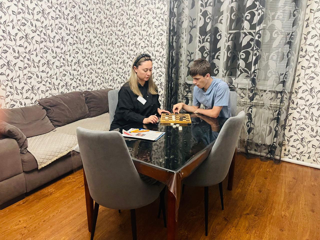 Рабочие будни специалиста отдела семьи